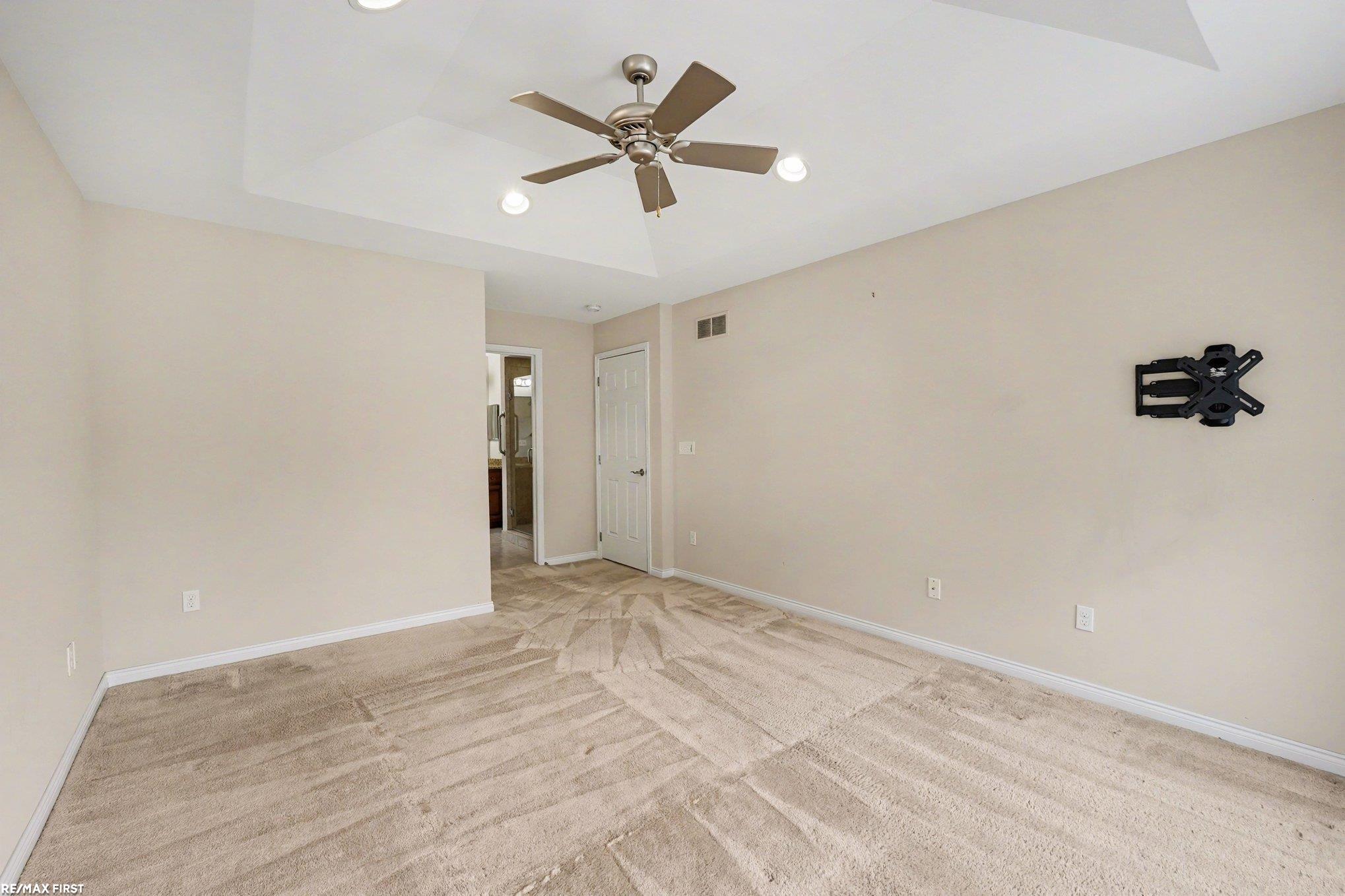 14685 North Park Drive