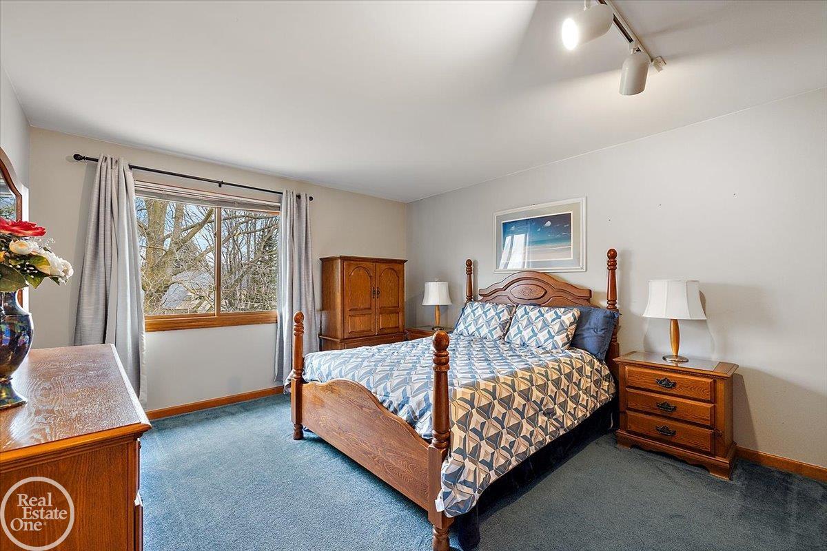 54168 Overbrook Court
