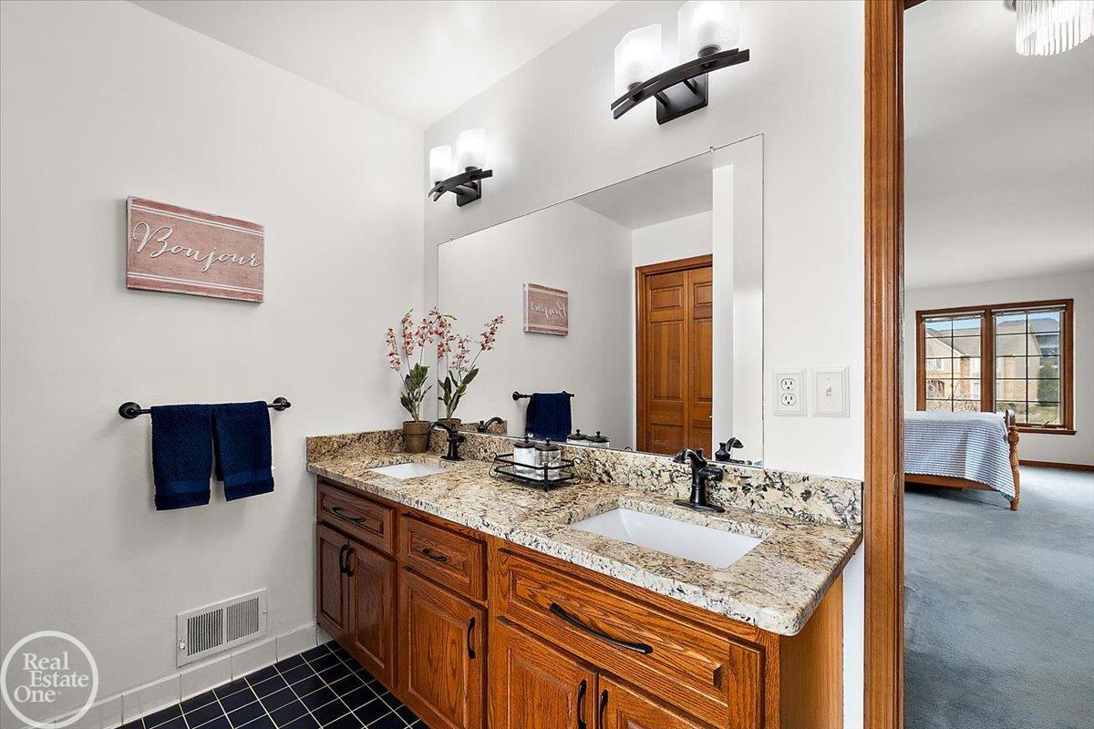 54168 Overbrook Court