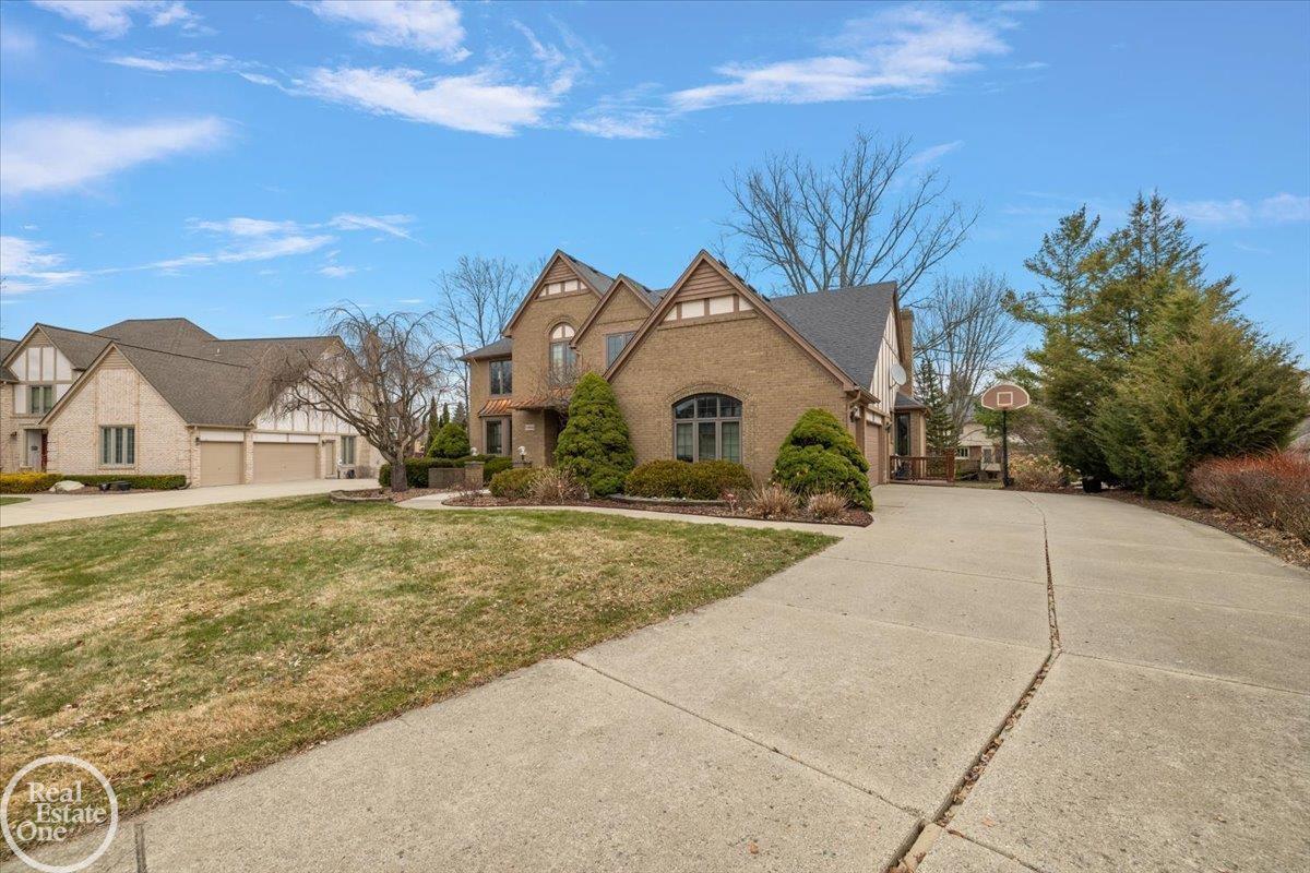 54168 Overbrook Court