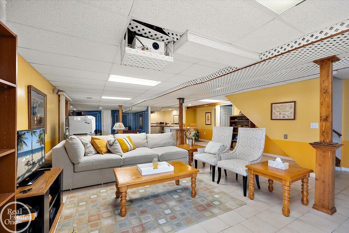 54168 Overbrook Court