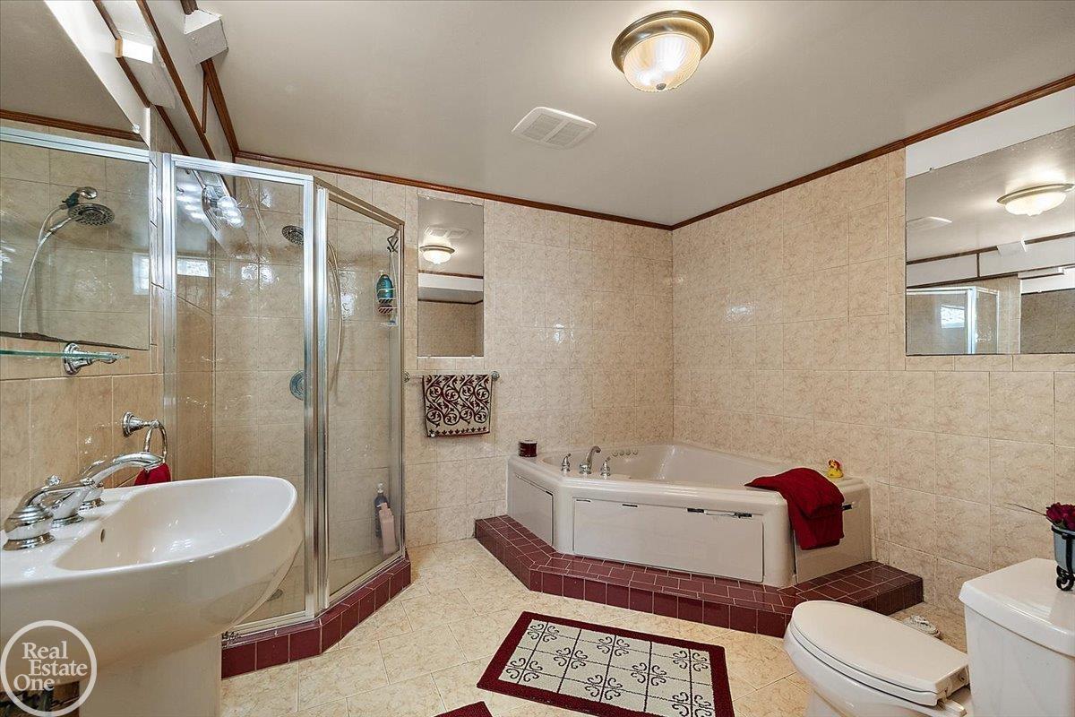 54168 Overbrook Court