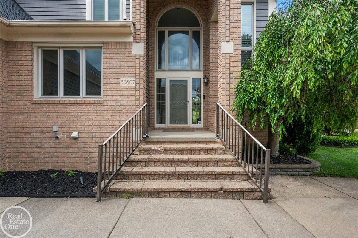 59807 Glacier Ridge N. Drive Unit 59 Unit: Unit #59