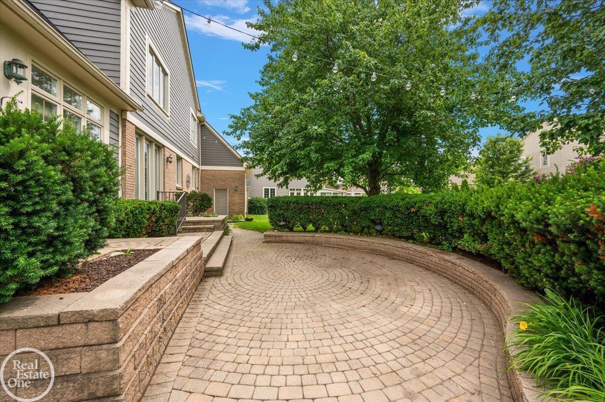 59807 Glacier Ridge N. Drive Unit 59 Unit: Unit #59