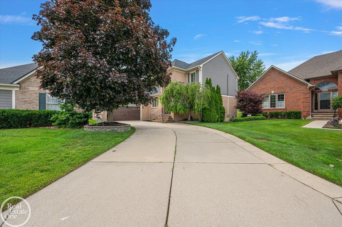 59807 Glacier Ridge N. Drive Unit 59 Unit: Unit #59
