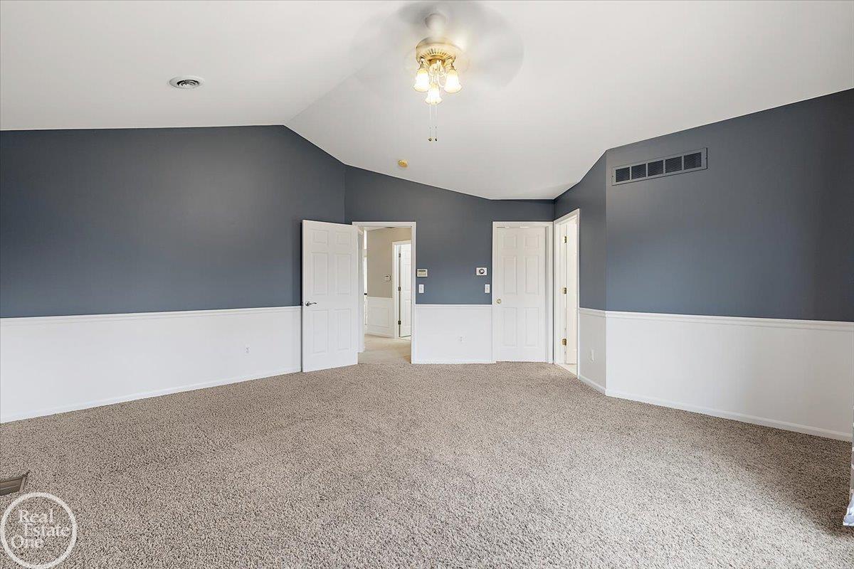 59807 Glacier Ridge N. Drive Unit 59 Unit: Unit #59