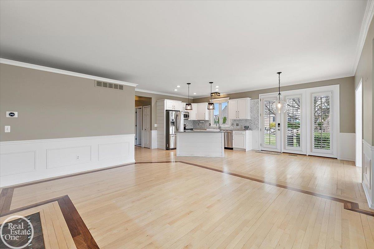 59807 Glacier Ridge N. Drive Unit 59 Unit: Unit #59