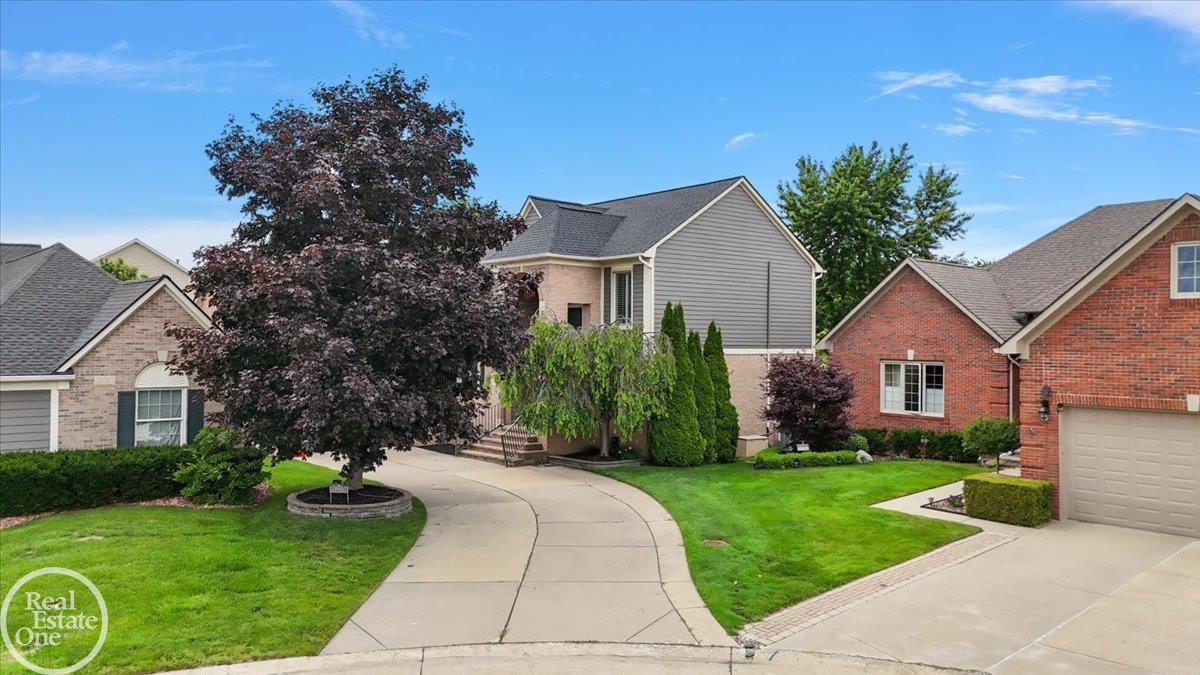 59807 Glacier Ridge N. Drive Unit 59 Unit: Unit #59