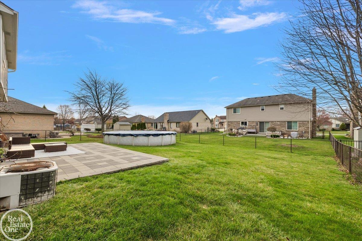 17858 White Plains Drive