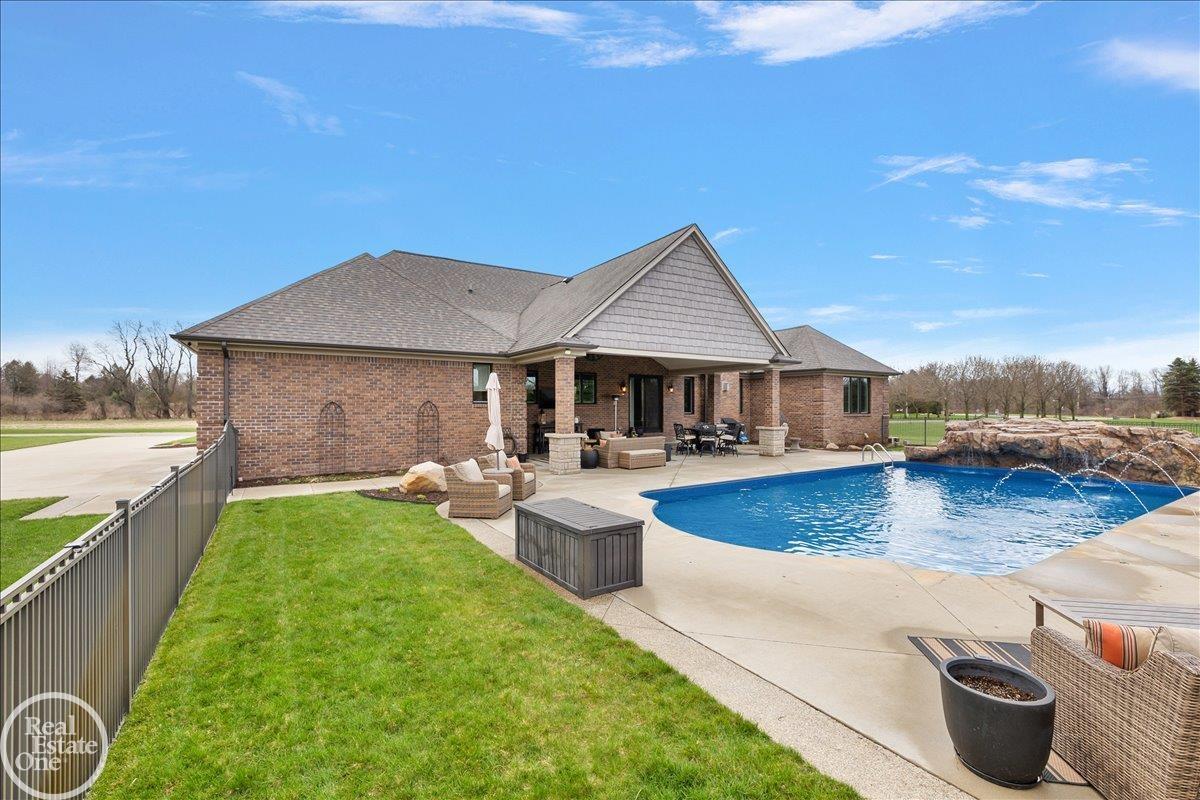 69211 Meadowbrook Lane Unit 1 Unit: Unit #1