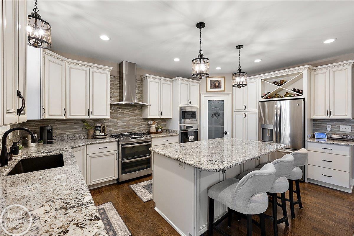 69211 Meadowbrook Lane Unit 1 Unit: Unit #1