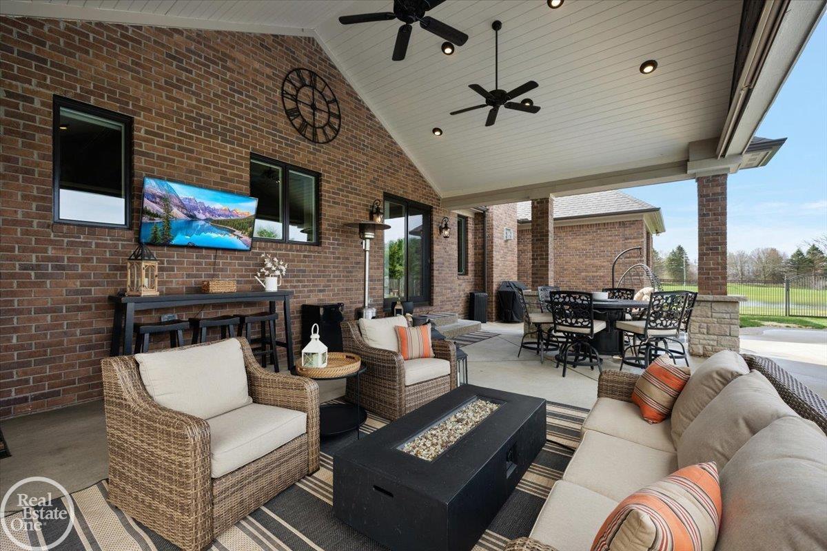 69211 Meadowbrook Lane Unit 1 Unit: Unit #1