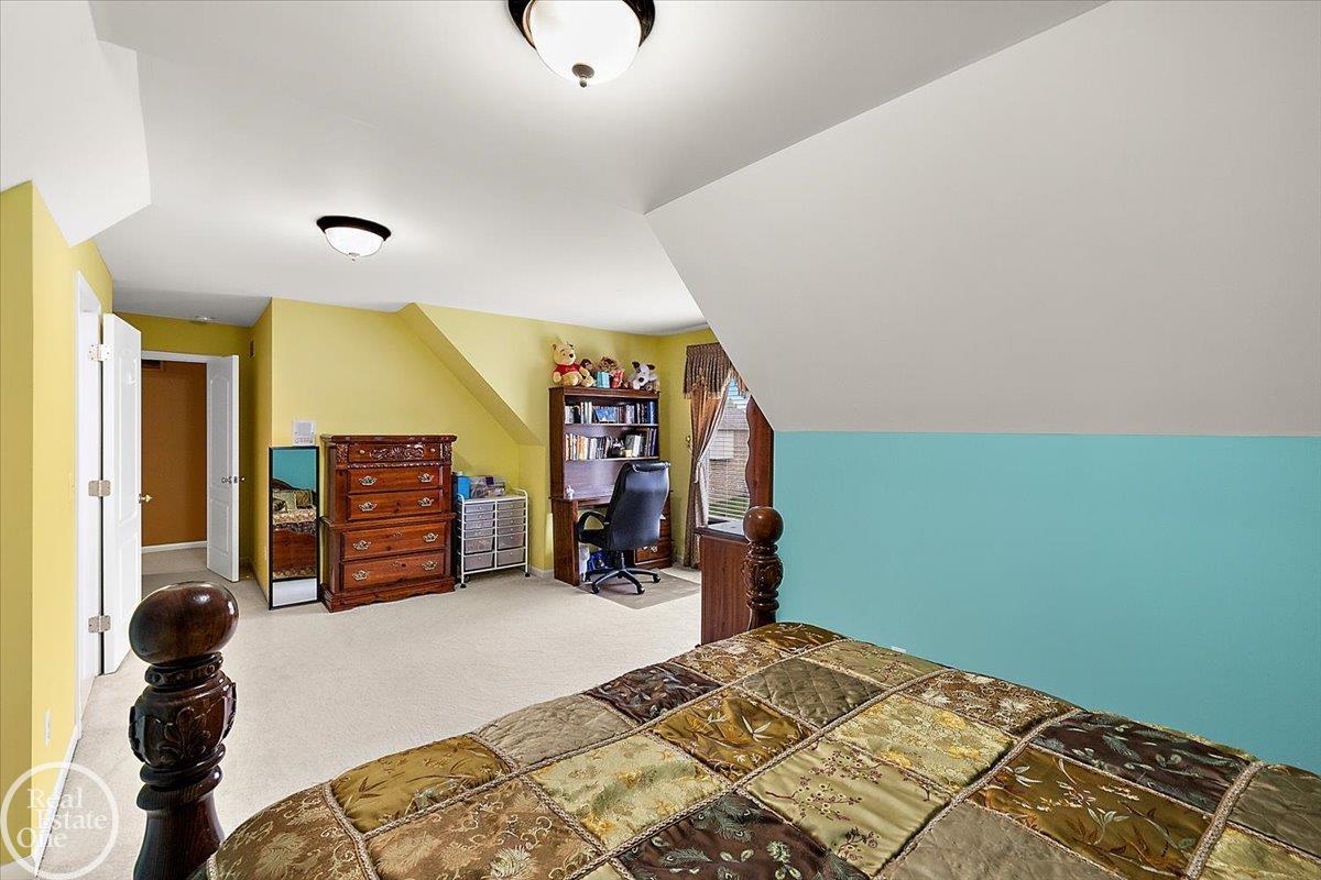 51577 Merry Lane