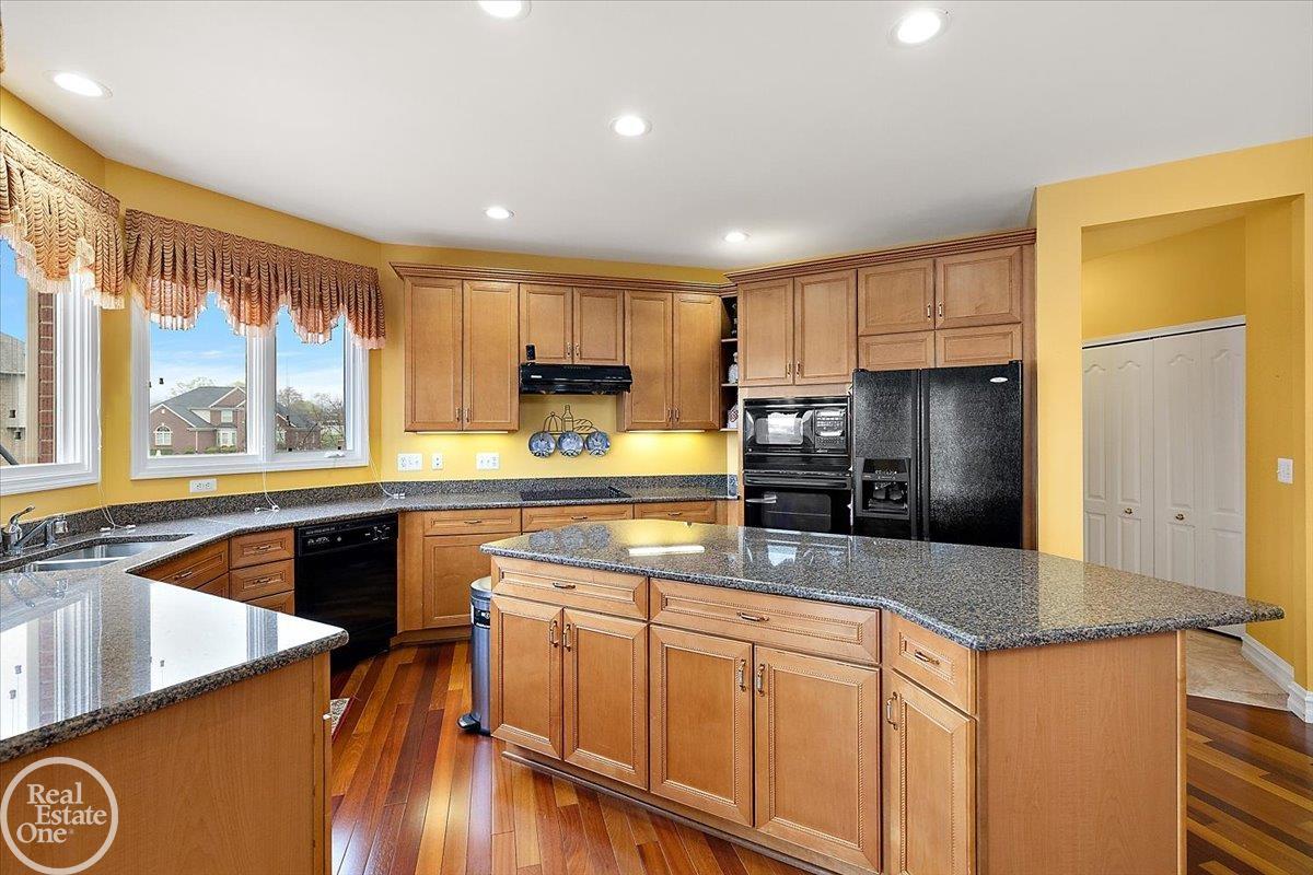51577 Merry Lane