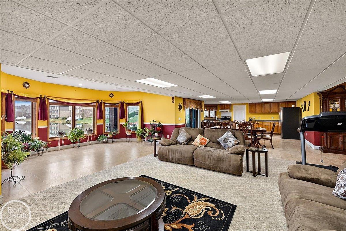 51577 Merry Lane
