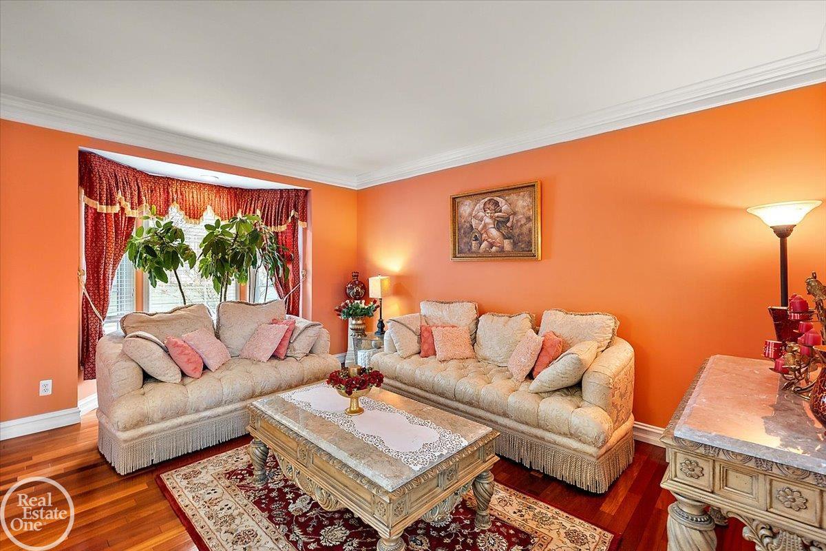 51577 Merry Lane
