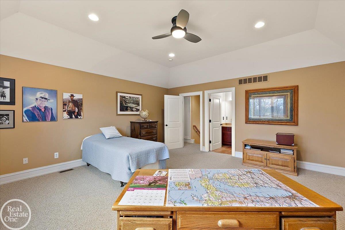 170 Fern Drive Unit 11 Unit: Unit #11
