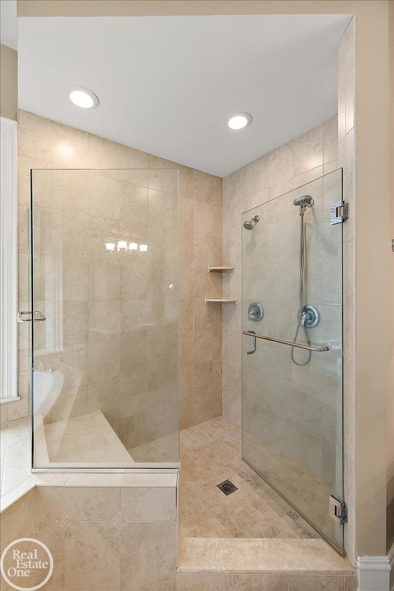 170 Fern Drive Unit 11 Unit: Unit #11