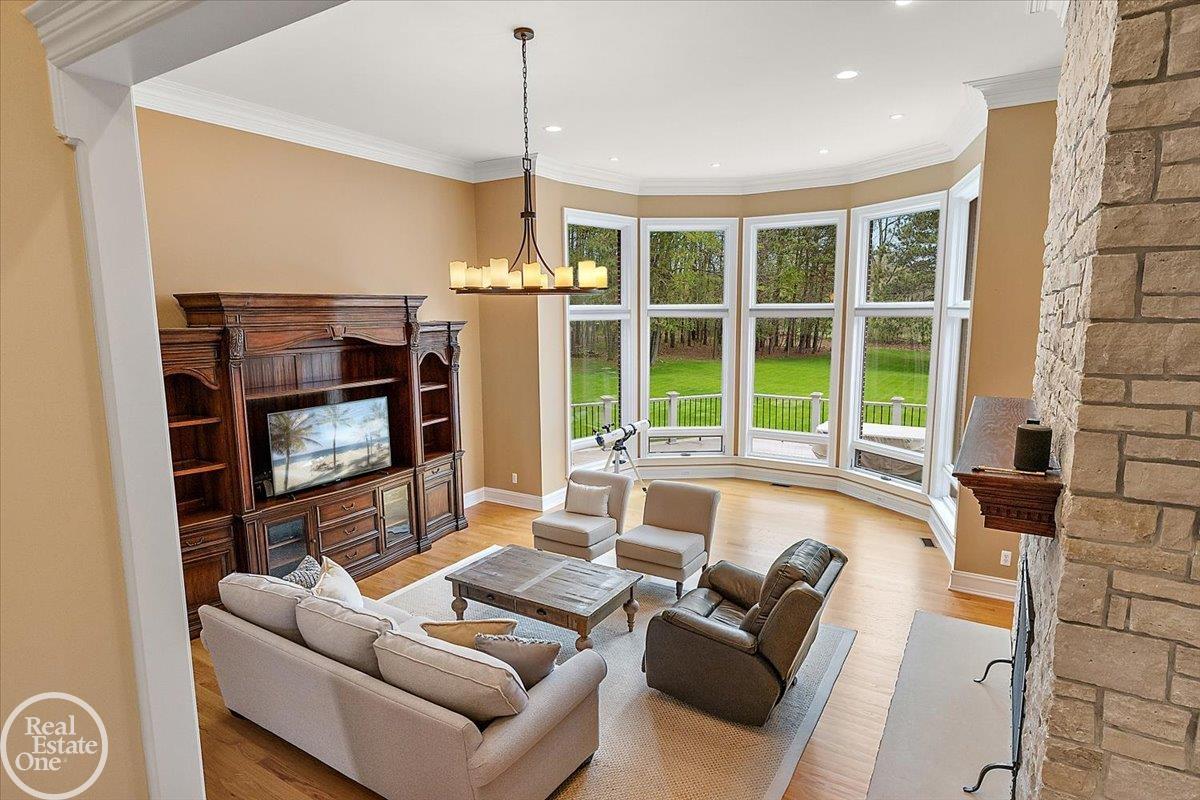 170 Fern Drive Unit 11 Unit: Unit #11