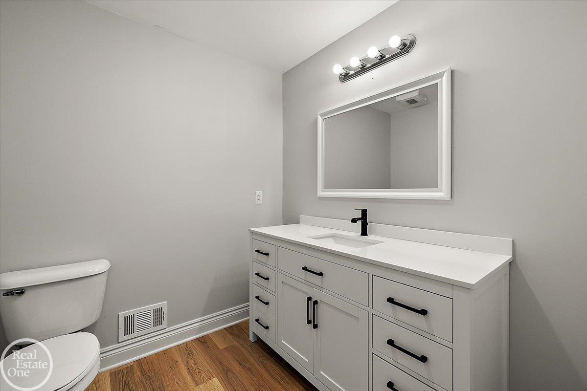 170 Fern Drive Unit 11 Unit: Unit #11