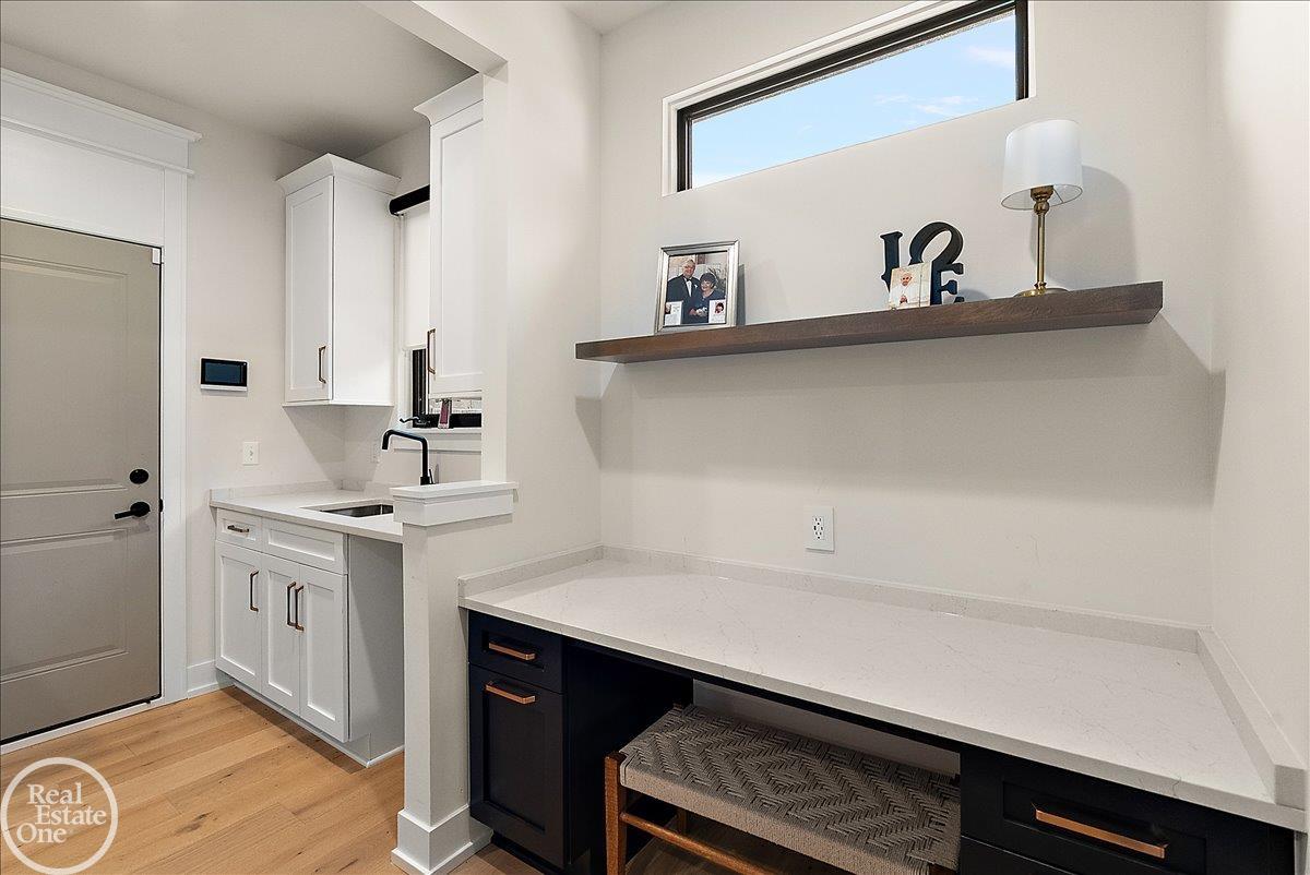 52801 Royal Park Avenue Unit 6 Unit: Unit #6