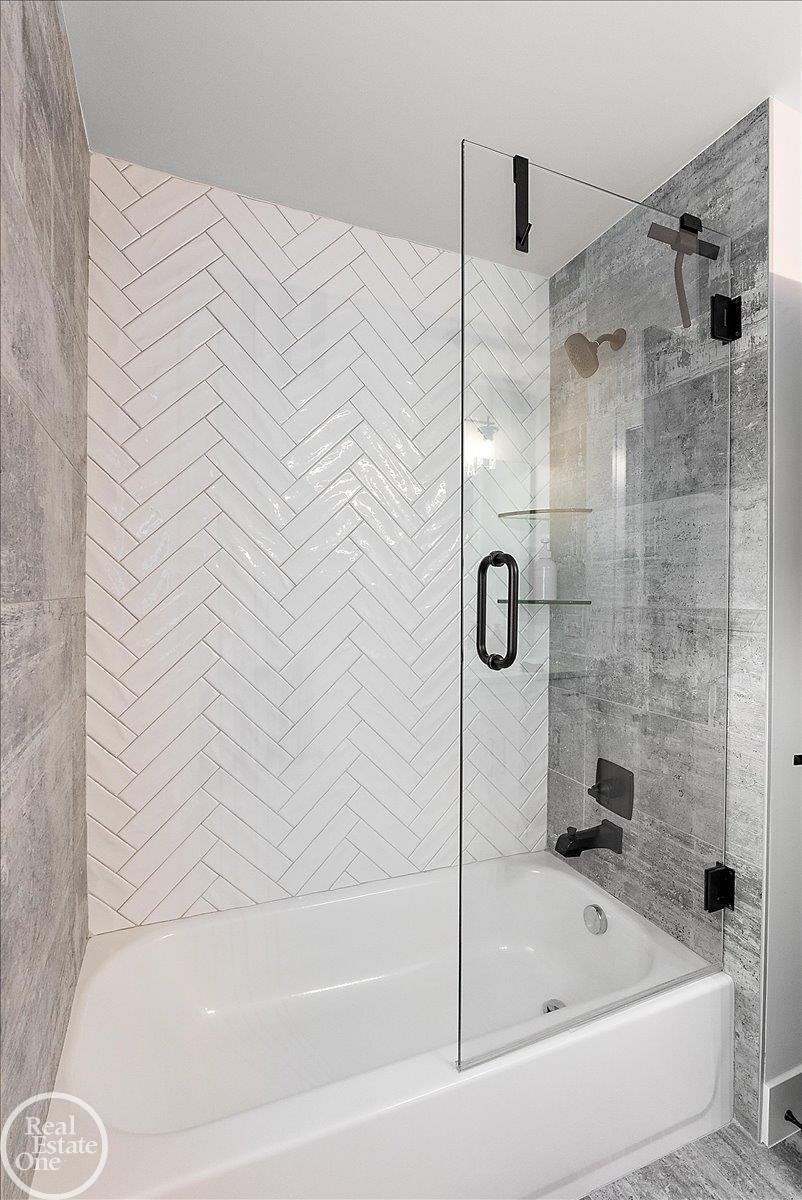 52801 Royal Park Avenue Unit 6 Unit: Unit #6