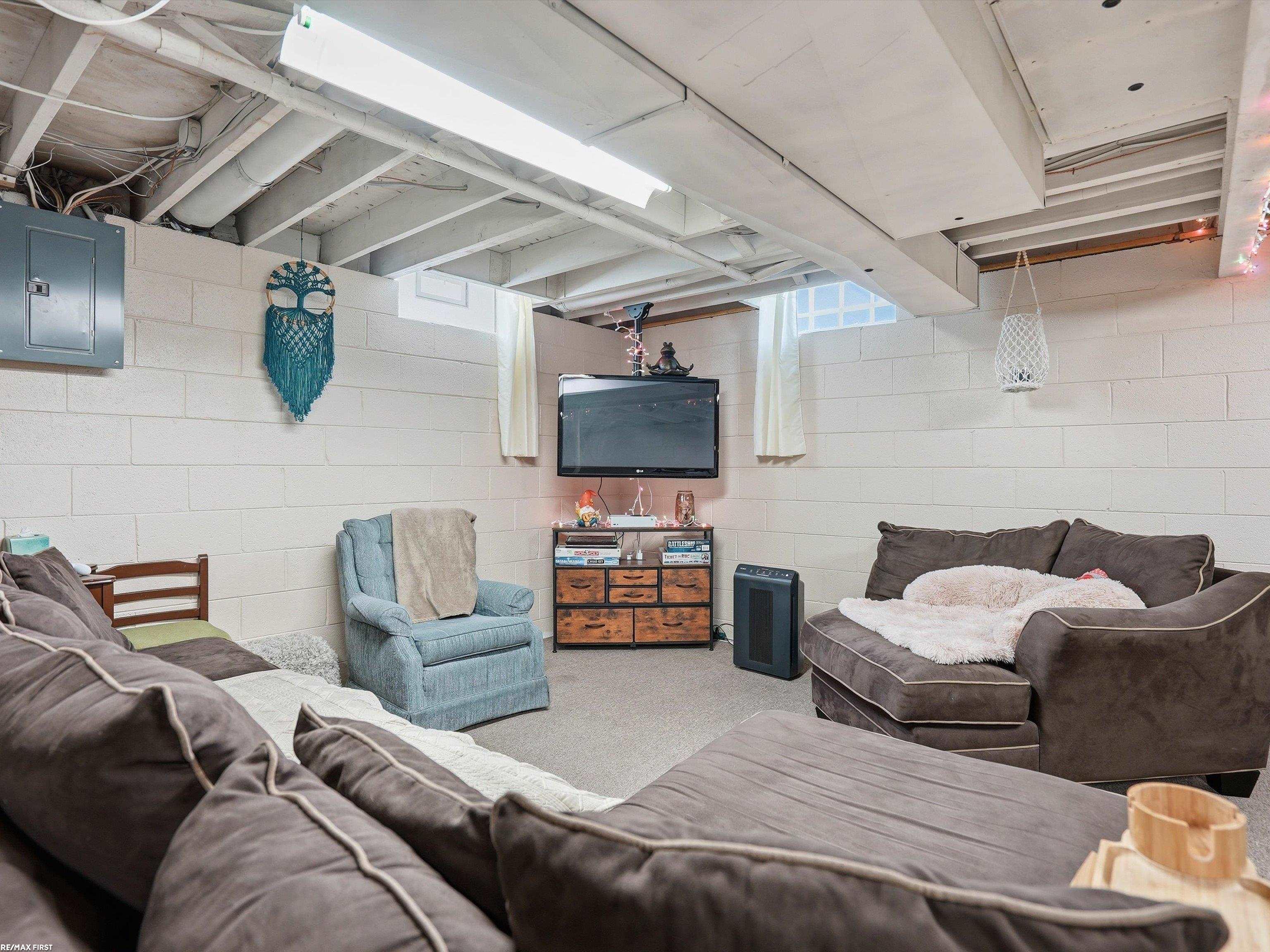 4112 Thorney Drive