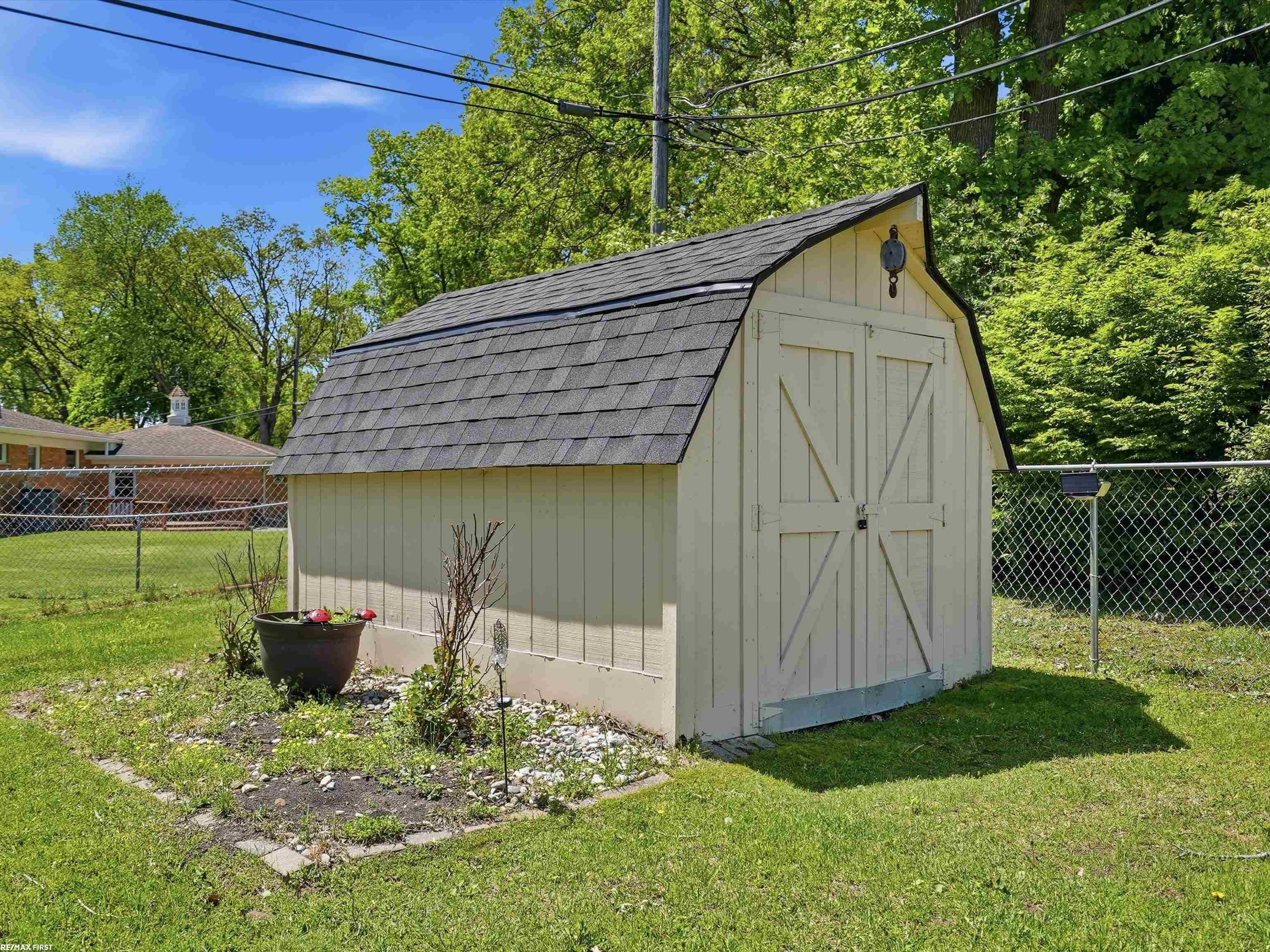 4112 Thorney Drive