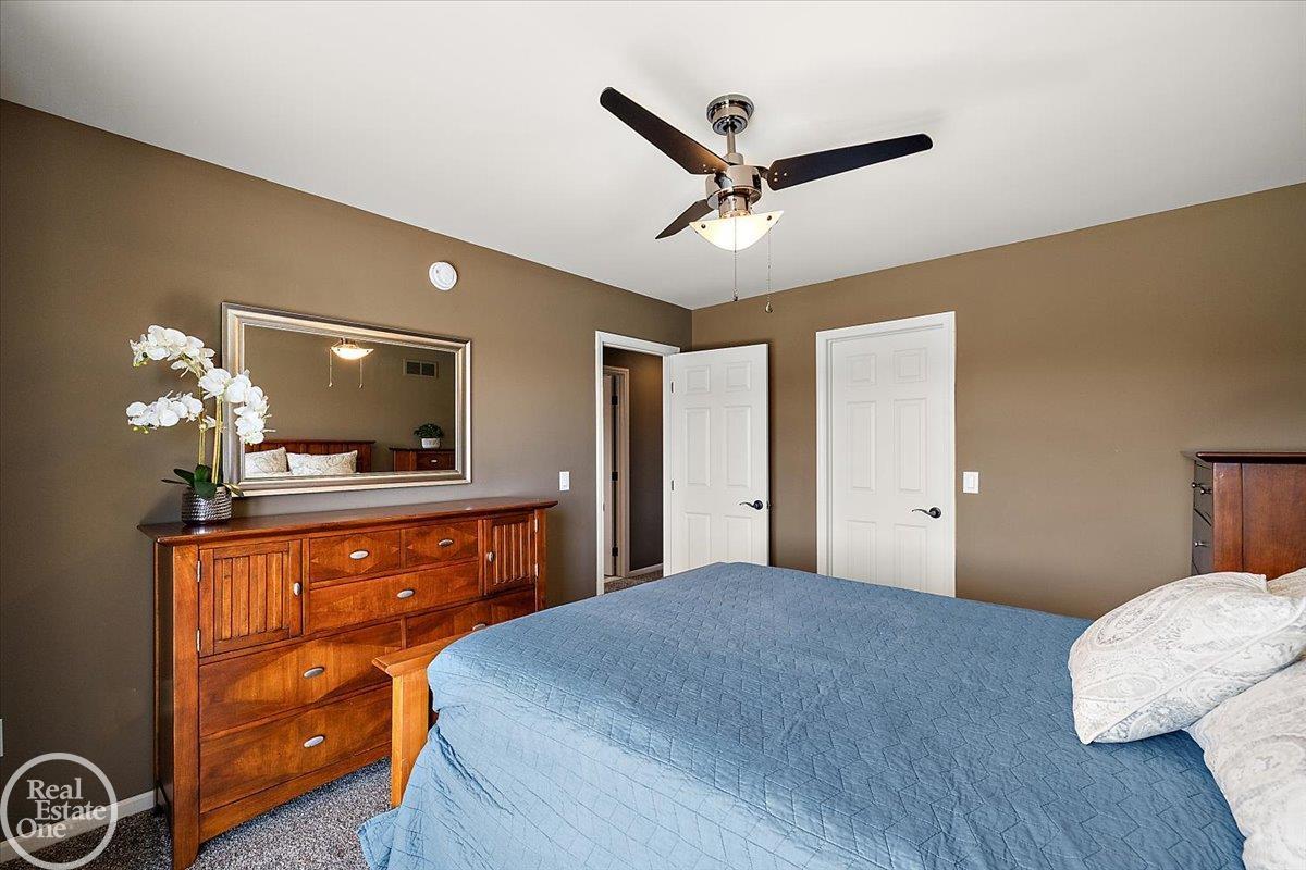 49572 Compass Point Drive