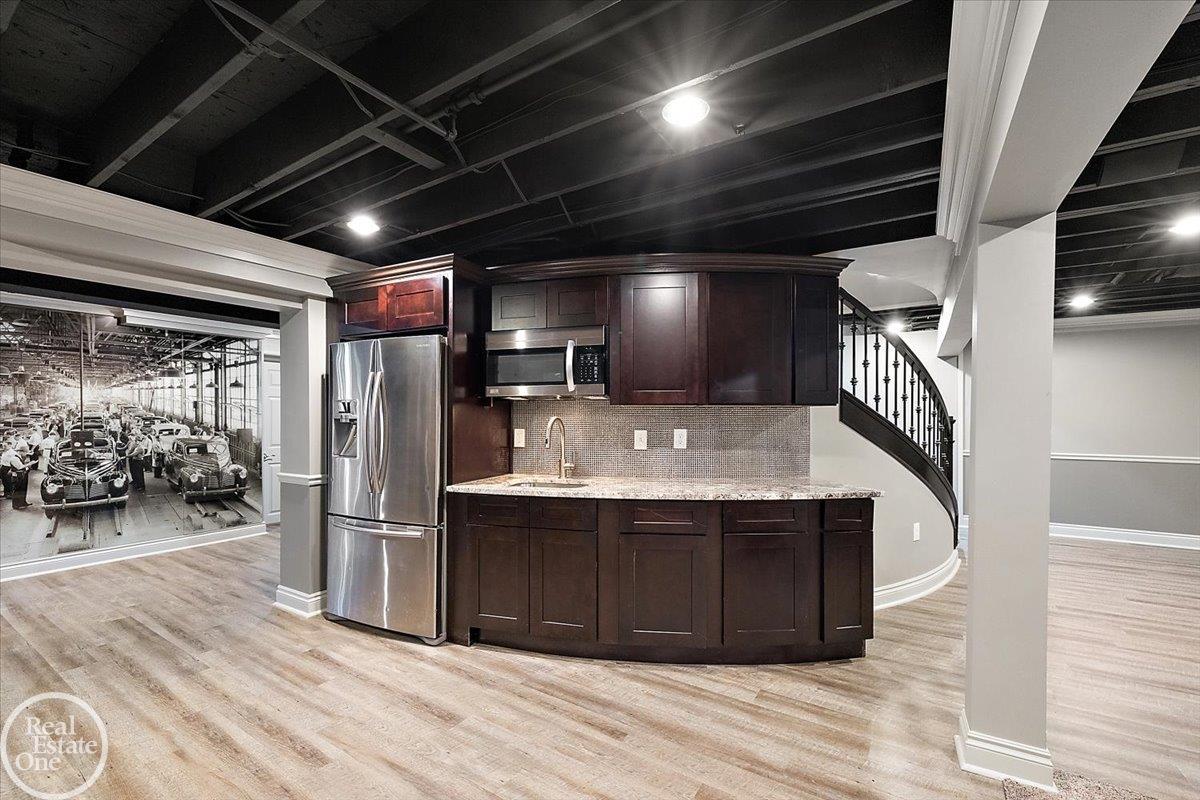 49572 Compass Point Drive