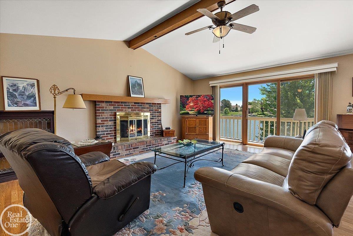 3286 Sandy Pt. Drive