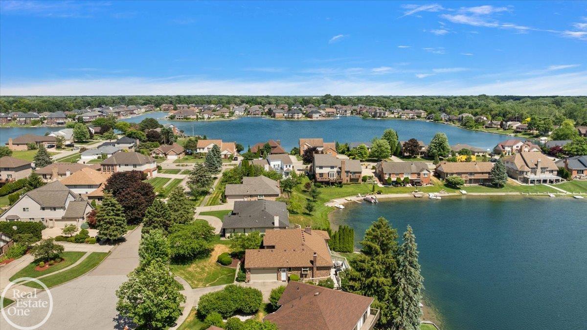 3286 Sandy Pt. Drive