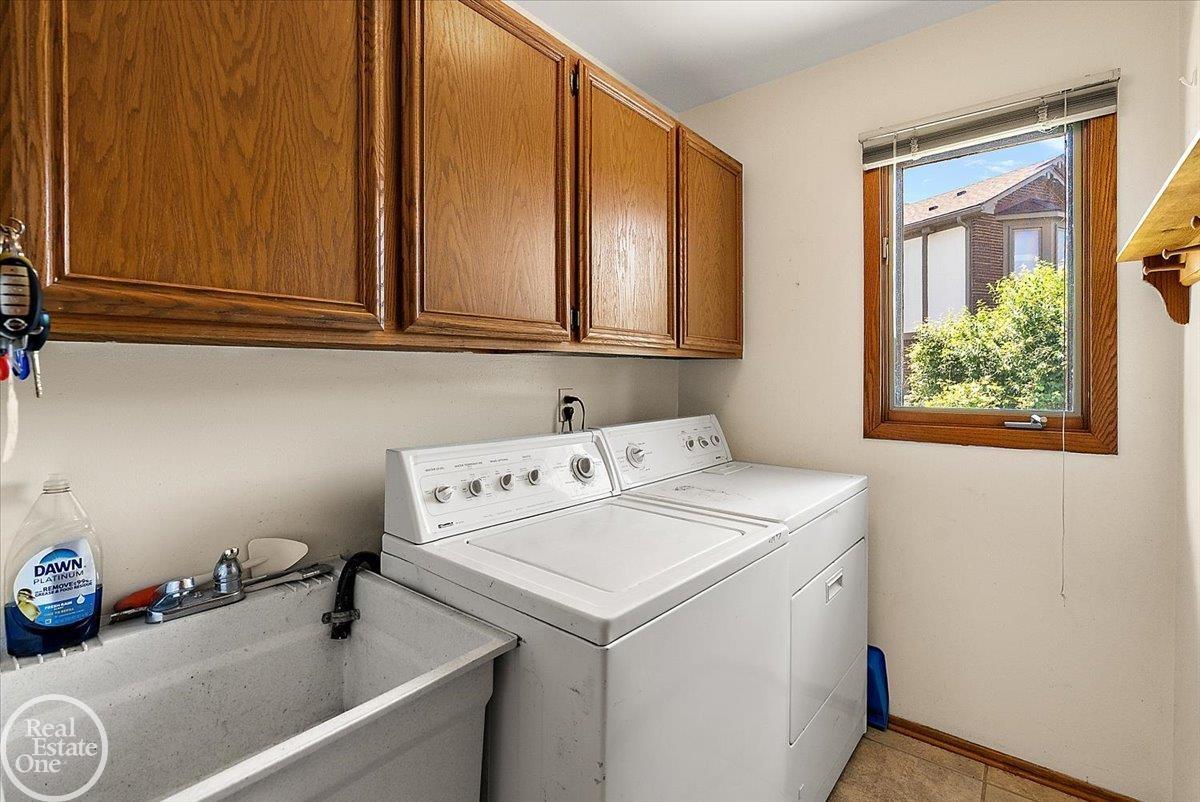 3286 Sandy Pt. Drive