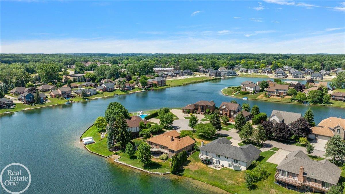 3286 Sandy Pt. Drive