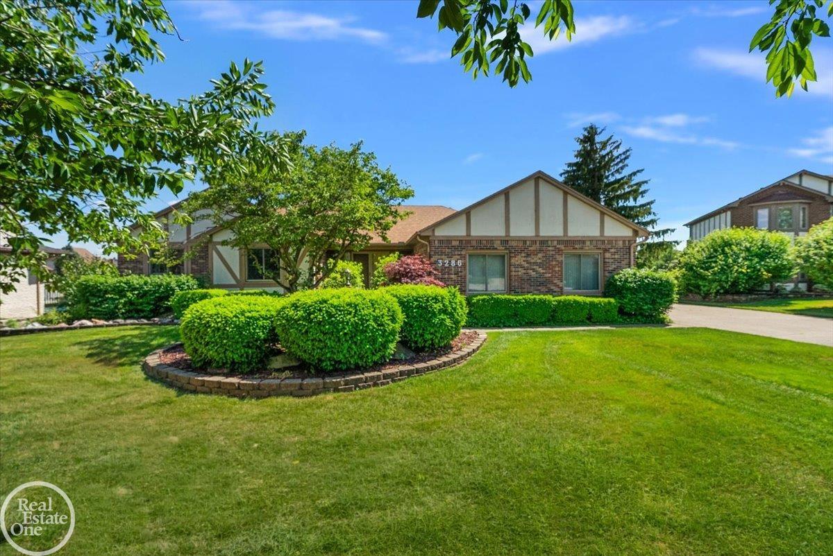 3286 Sandy Pt. Drive