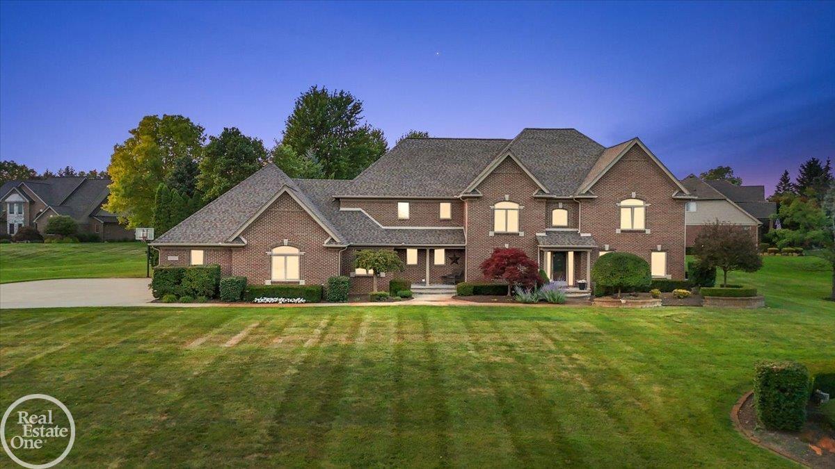 8849 Heatherwood Court