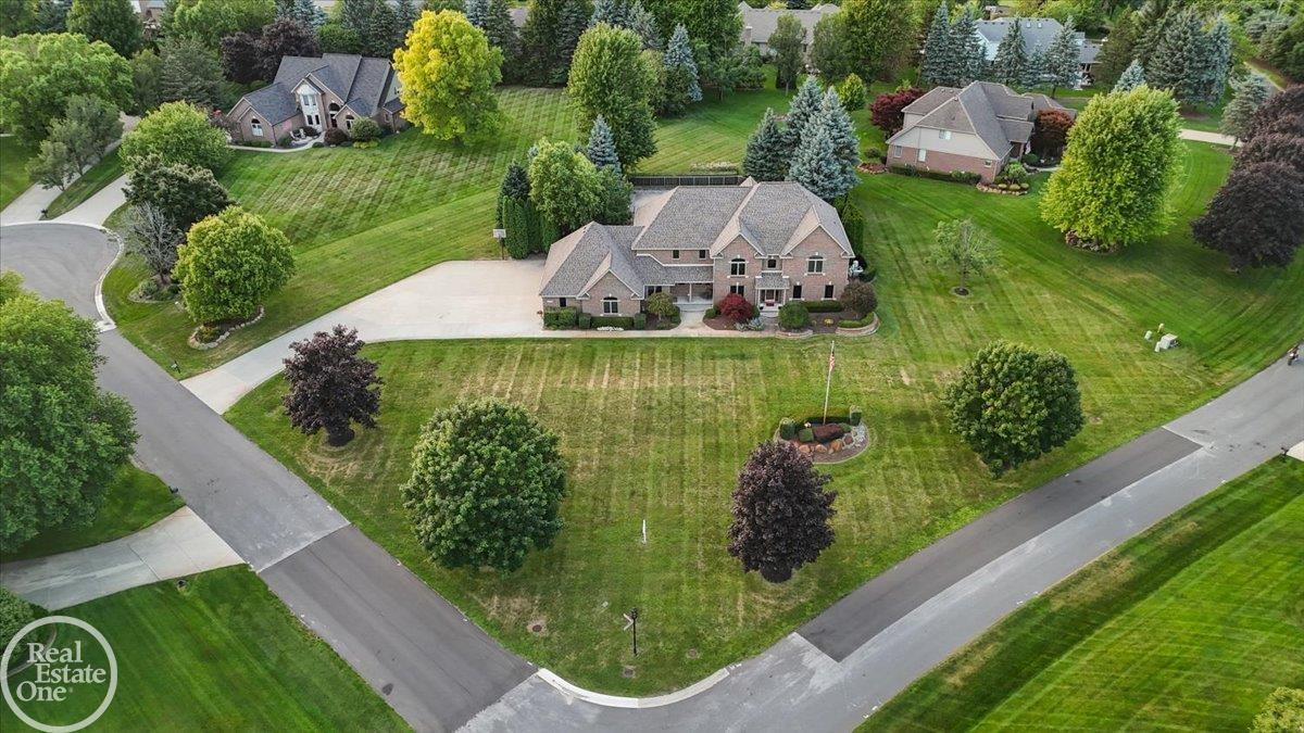 8849 Heatherwood Court