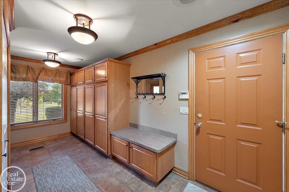 8849 Heatherwood Court