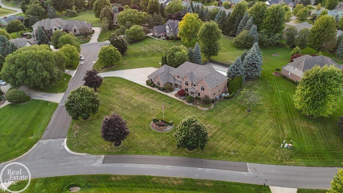 8849 Heatherwood Court