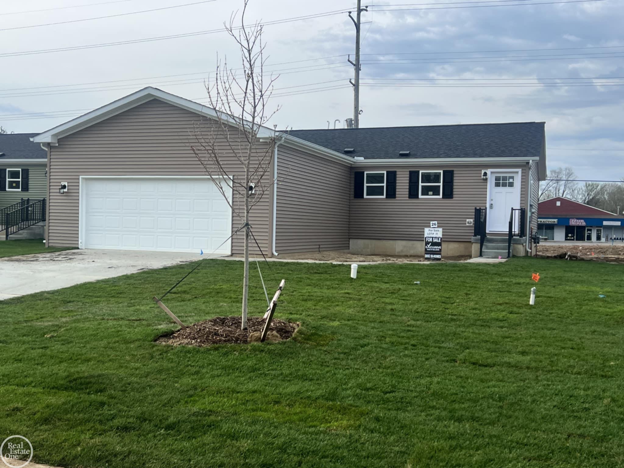 4426 Maple Leaf Trail Unit 25 Unit: Unit #25