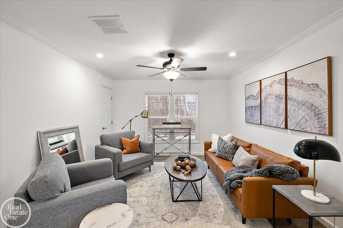 4426 Maple Leaf Trail Unit 25 Unit: Unit #25