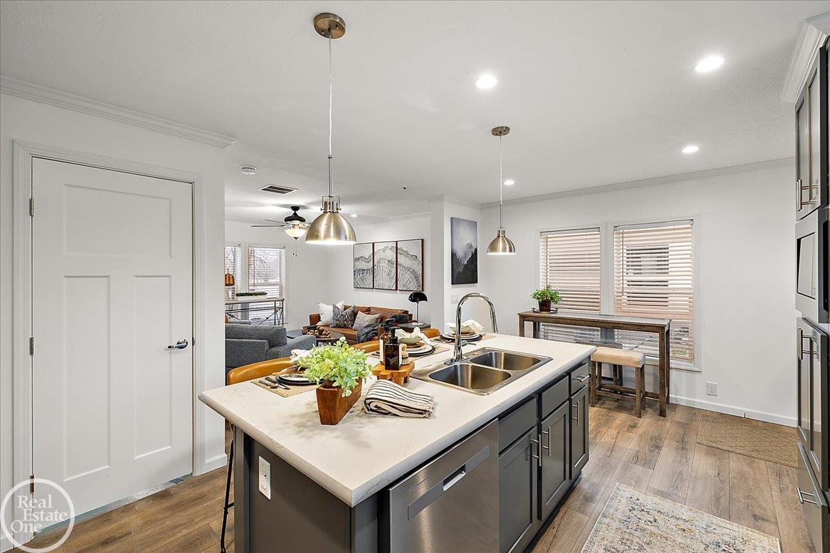 4426 Maple Leaf Trail Unit 25 Unit: Unit #25