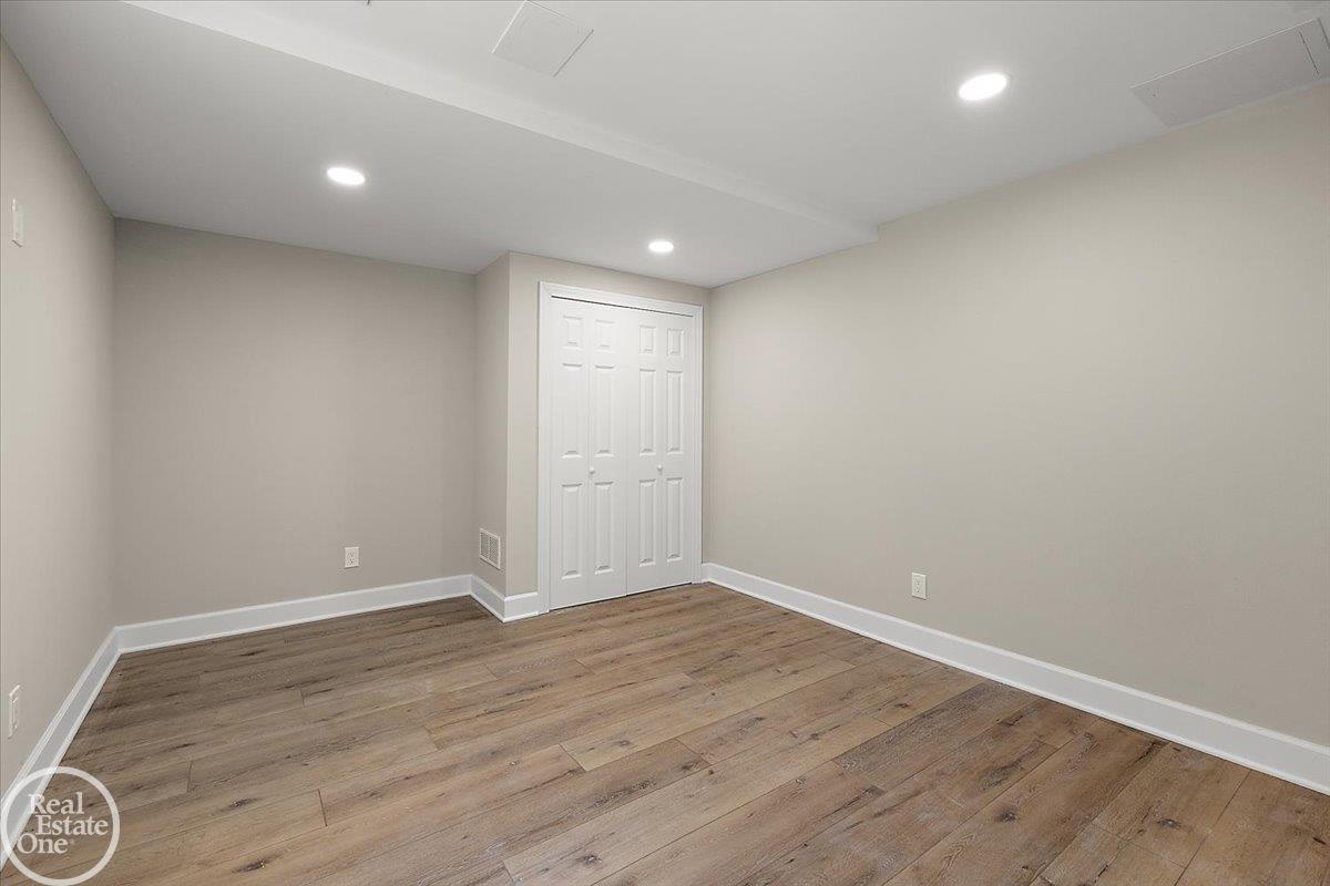 69497 Meadowbrook Lane Unit 9 Unit: Unit #9