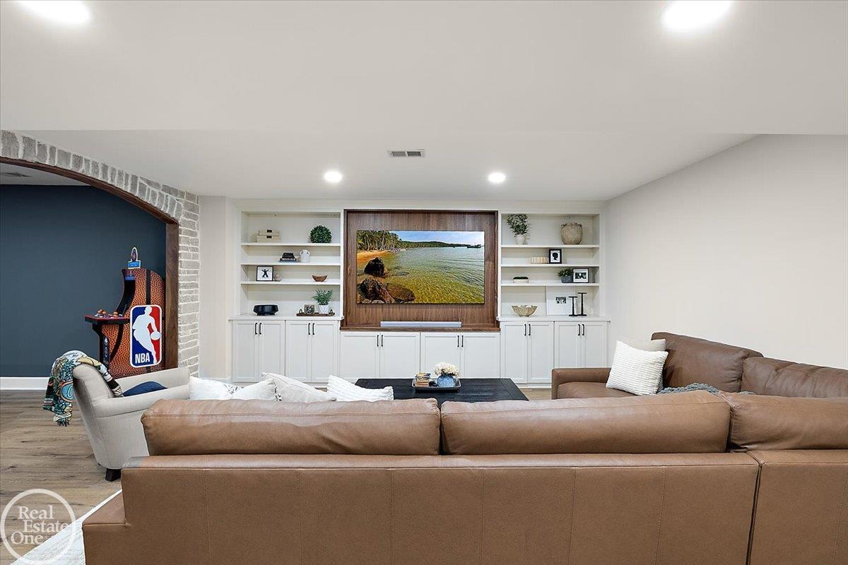 69497 Meadowbrook Lane Unit 9 Unit: Unit #9