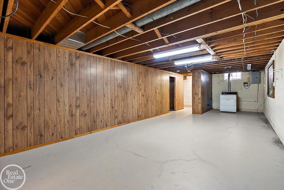 11900 27 Mile Road