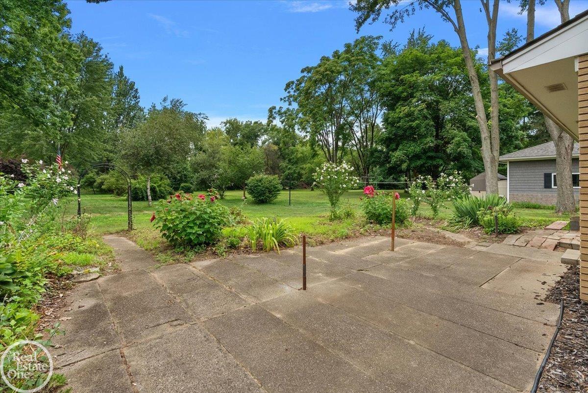 11900 27 Mile Road