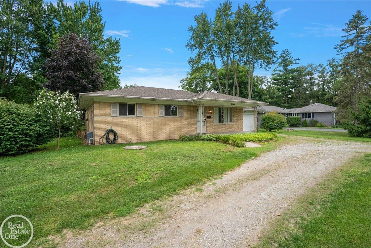 11900 27 Mile Road