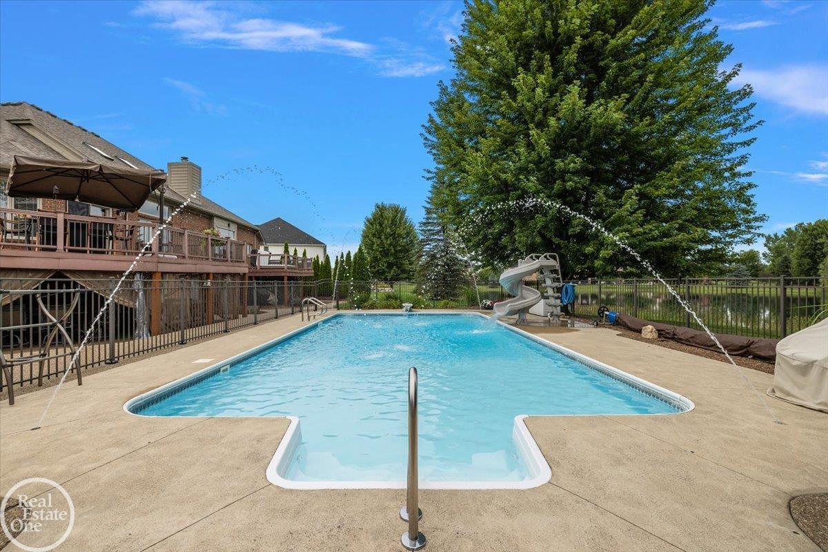 62682 Coralburst Drive Unit 16 Unit: Unit #16