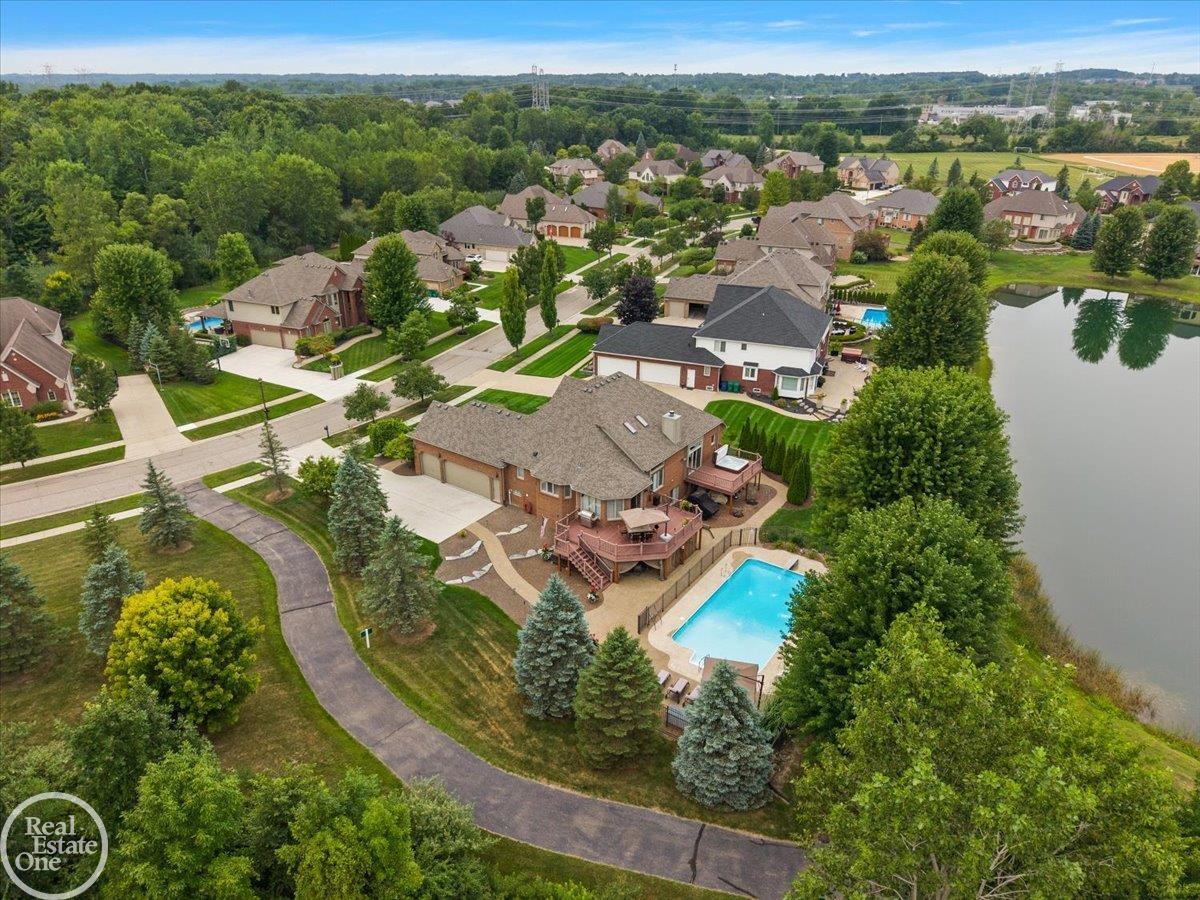 62682 Coralburst Drive Unit 16 Unit: Unit #16