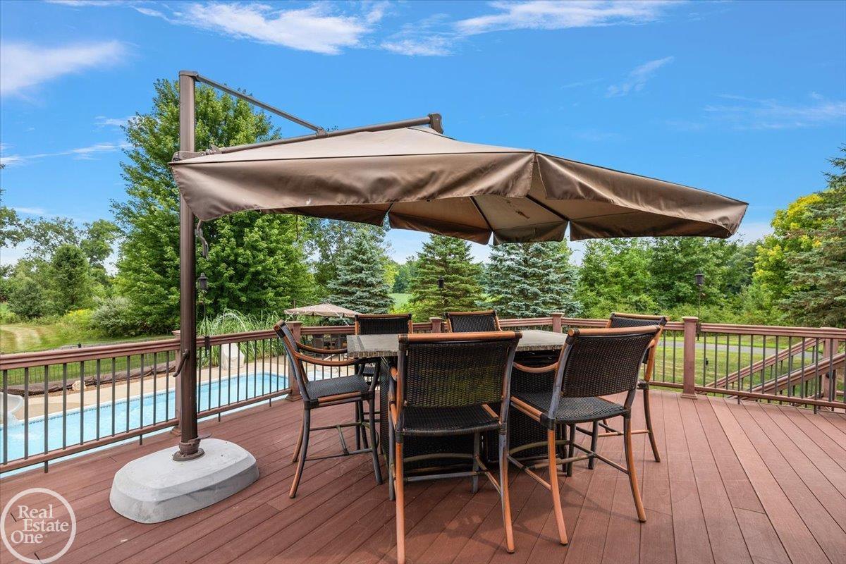 62682 Coralburst Drive Unit 16 Unit: Unit #16